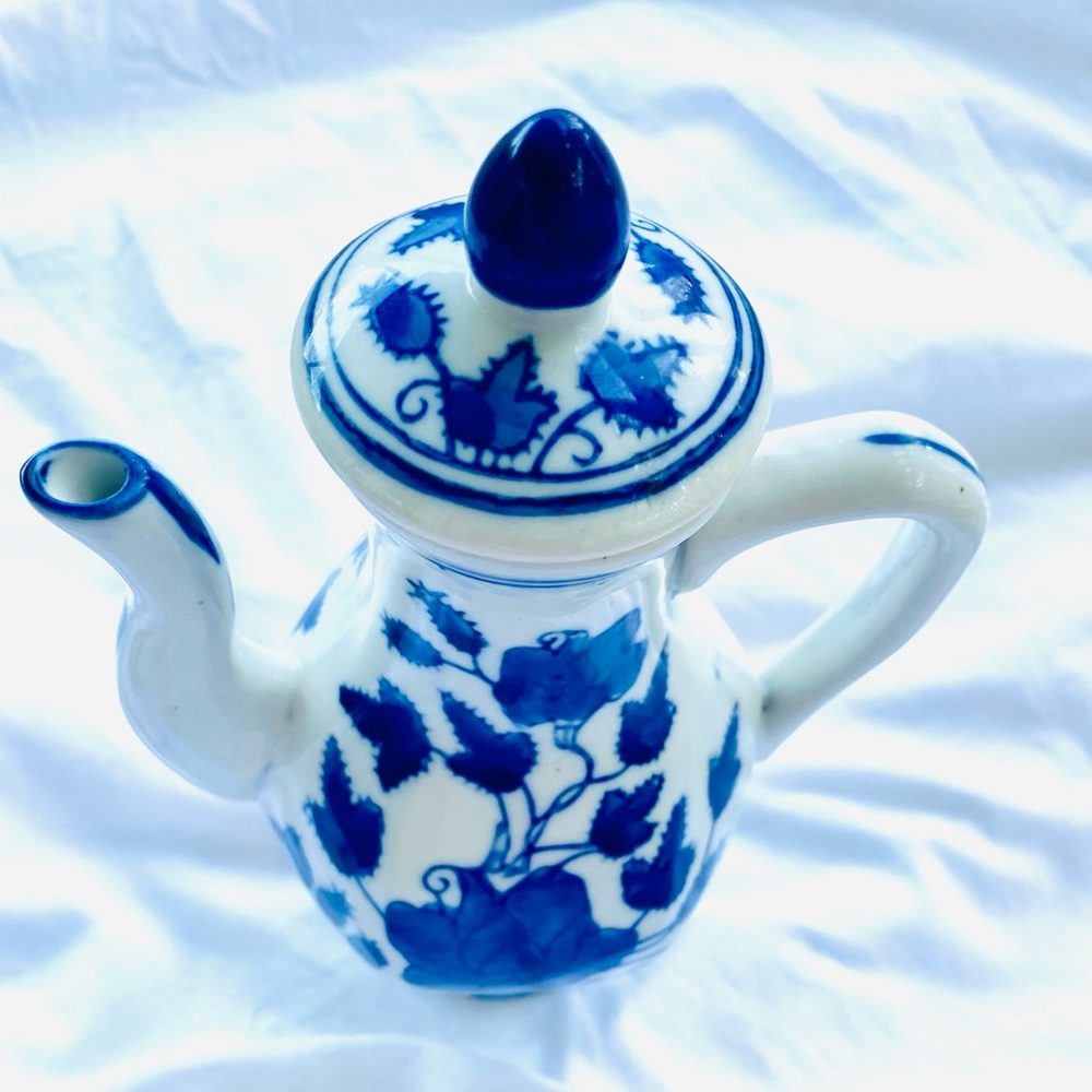 Old Time Pottery 8” H Teapot Porcelain Floral EUC